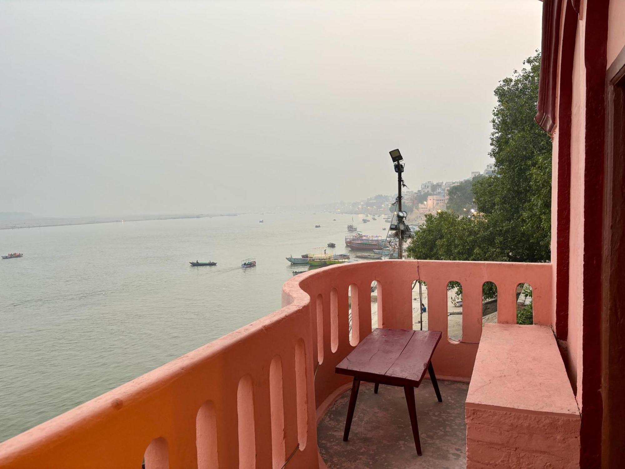 Vintage River Homestay Βαρανάσι Εξωτερικό φωτογραφία